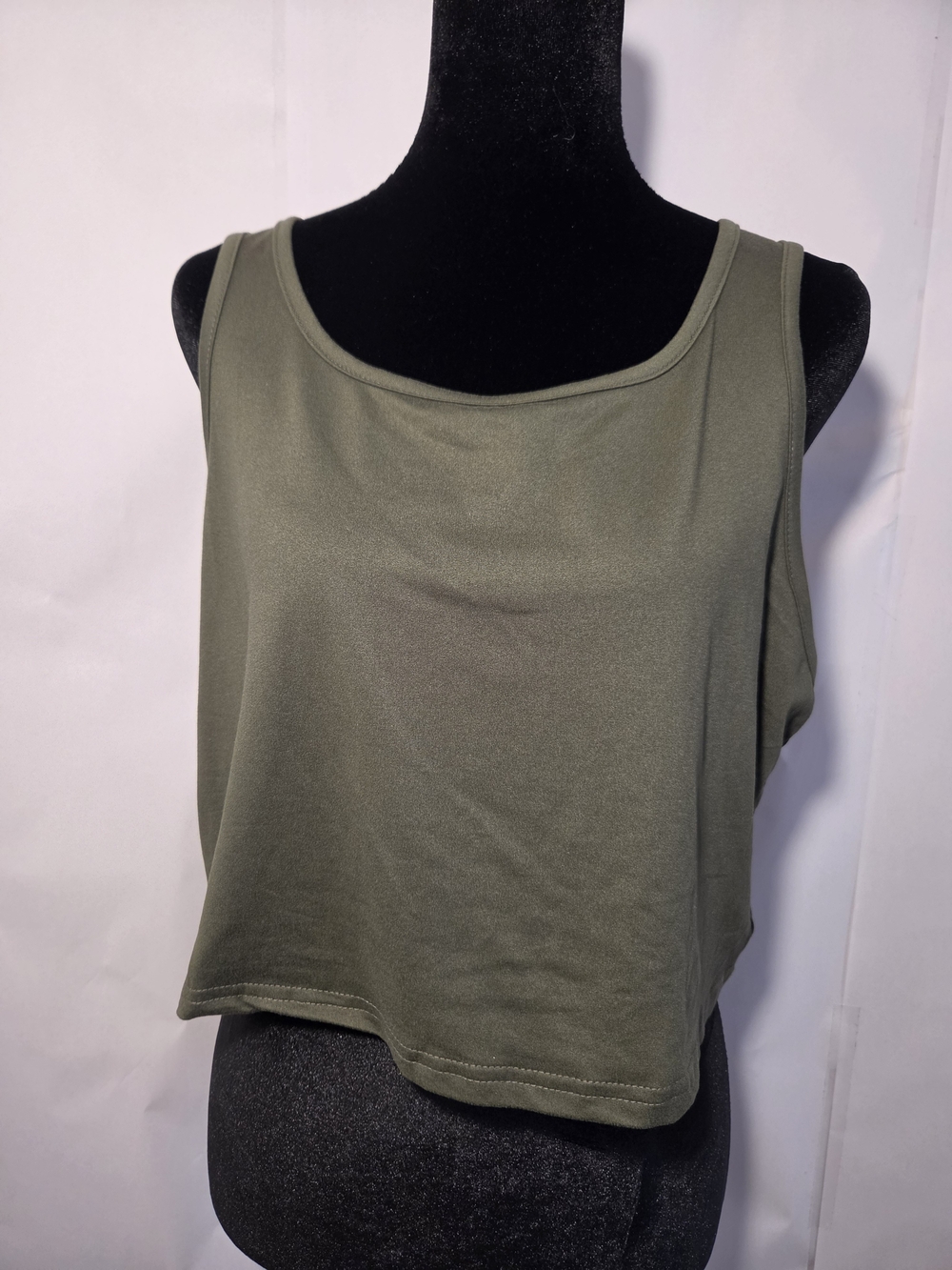 Women’s Plus size Crop Top